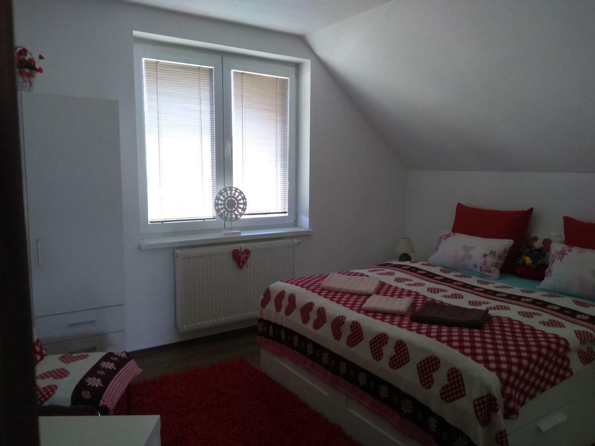 Apartman Lusy 韦尔卡鲁穆尼卡 外观 照片
